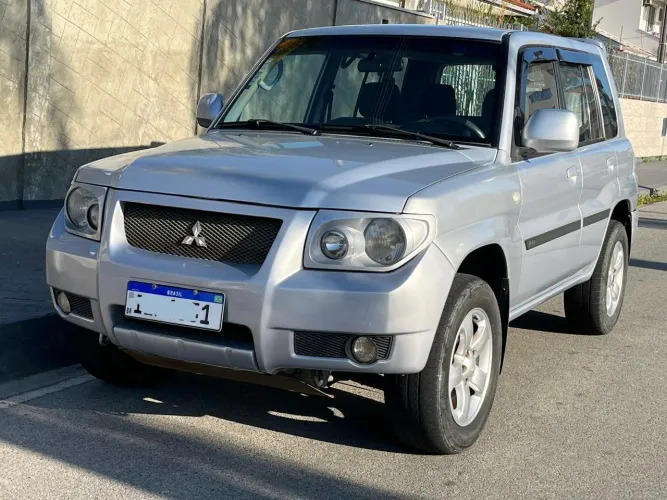 Mitsubishi Pajero TR4 2.0/ 2.0 Flex 16V 4X4 Aut. 2009