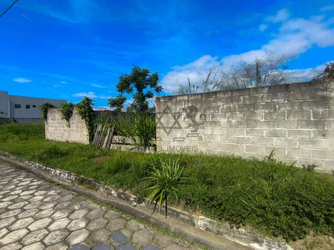 Terreno à venda no Loteamento Portal dos Pássaros - Caraguatatuba / SP - Cod. TE0567