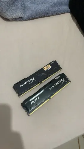 Memória RAM DDR4 HyperX Fury 2666MHz - 2 pentes de 8GB (Total 16GB)