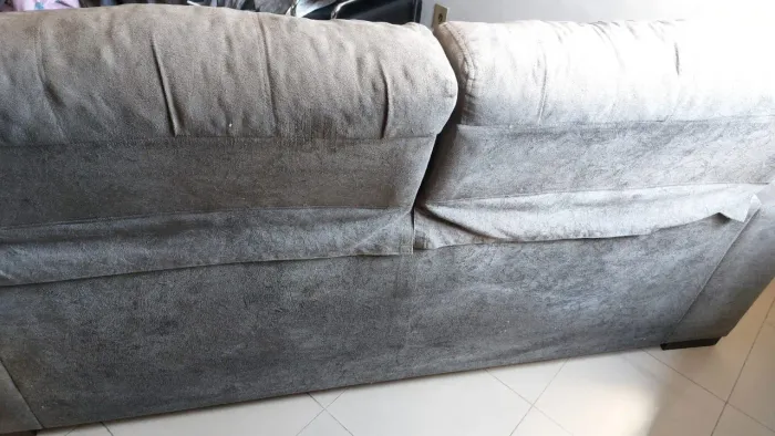 Sofá retrátil usado