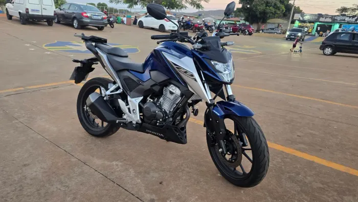 HONDA TWISTER CB 300F ABS
