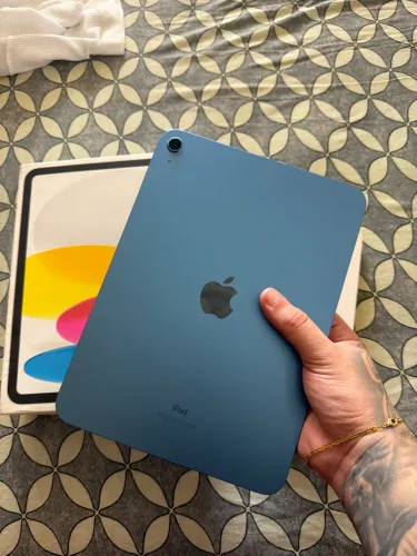 iPad AZUL 100% original + Brindes