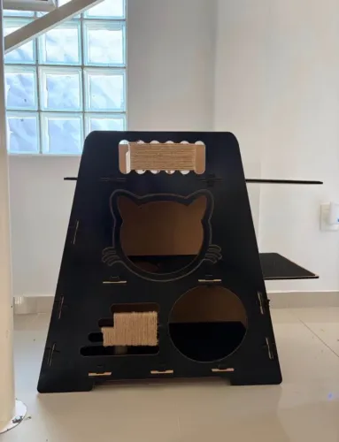 Arranhador toca gato