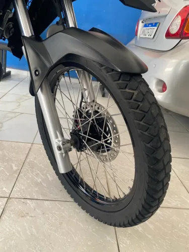 Xre 300 adventure ?