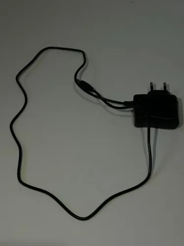 Fonte Carregador Bivolt ? Plug Redondo
