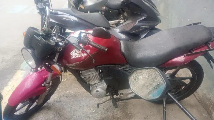 Vendo Fan 150 ano 2012