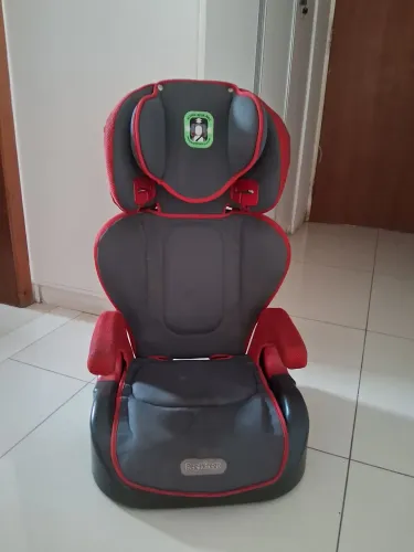 Cadeirinha carro booster para criança peg perego