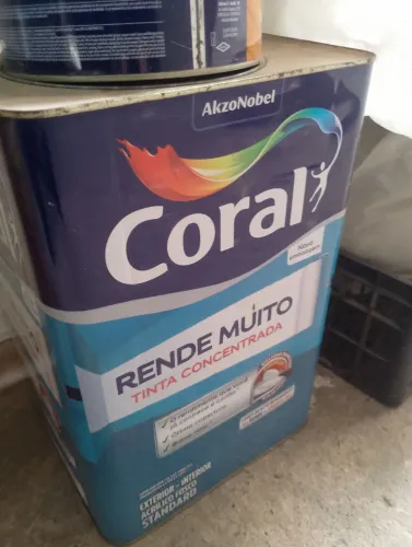 Tinta coral fosco