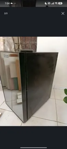 Adega sem marcas de uso