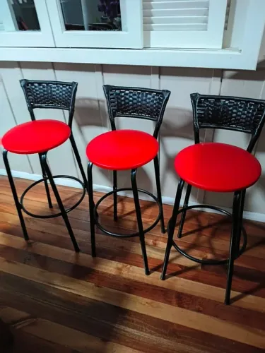 3 banquetas