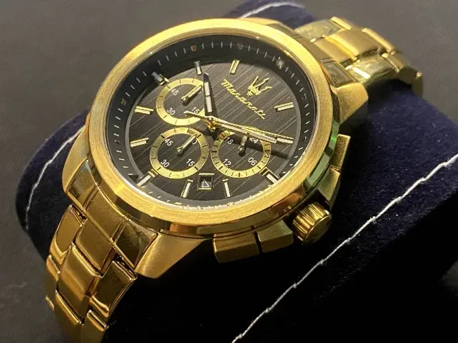 Relógio de pulso Maserati Successo 44mm R *3