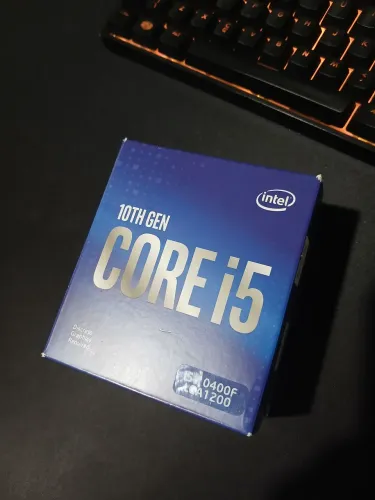 Intel i5 10400f (sem vídeo integrado)