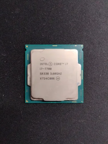 Processador Intel Core i7-7700 4 Núcleos 3.60GHz com Gráficos HD 630Processador Intel Core