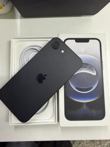 Iphone 16e 256gb- Black