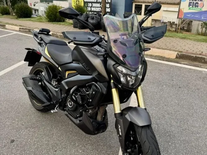 BAJAJ DOMINAR 400