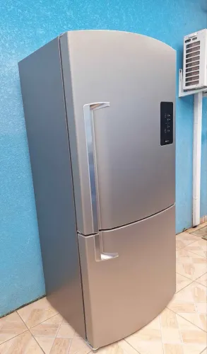 Geladeira inox 