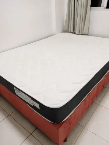Cama Box Casal Vian Paris Molas Ensacadas - Semi Nova