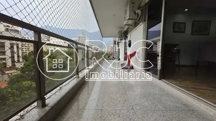 Imóvel para venda possui 149 metros quadrados com 4 quartos em Tijuca - Rio de Janeiro - R