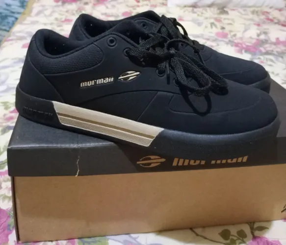 Tênis preto Mormaii