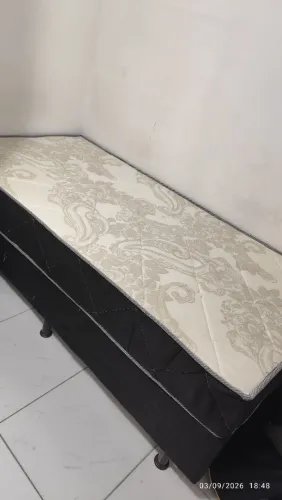 Cama de solteiro