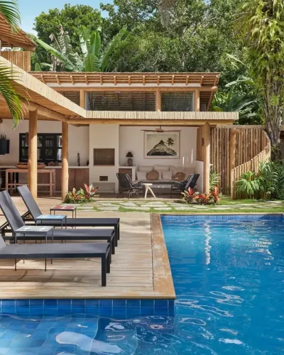 ALUGO POR TEMPORADA - Casa Super Luxo - 8 Quartos AR/TV- 32 Pessoas - Próx do Beach Park e