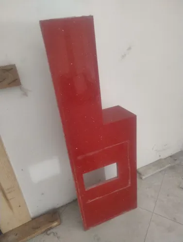 Bancada de banheiro (pedra vermelha)medidas 1.23x0.41
