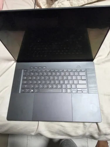 rog zephyrus g16 oled 5070 ti 2025 1tb 32gb ram ultra 9