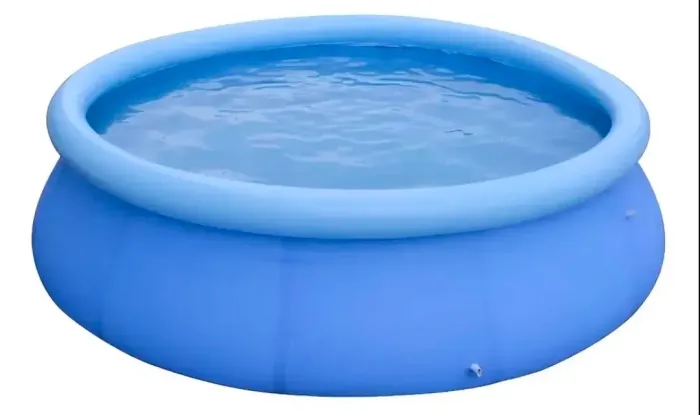 Piscina inflável 800 litros. Nova na caixa