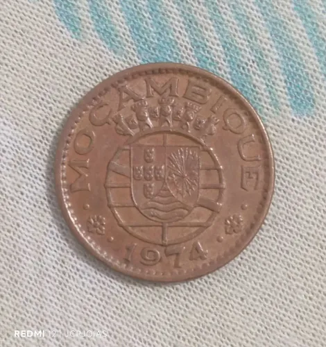 Moeda xe 1 escudo Moçambique 1974 