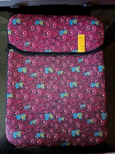 Capa protetora para Tablet e Notebook - MTV
