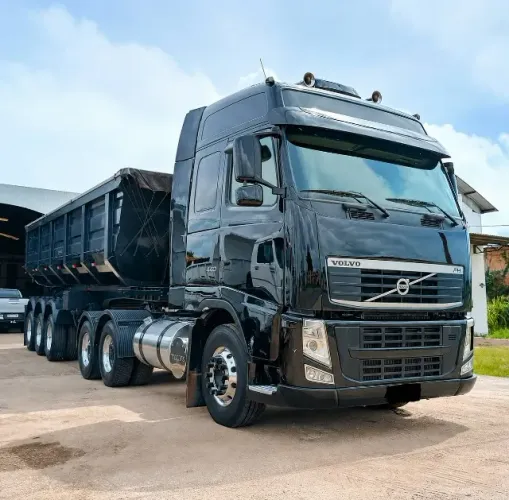 Volvo FH 440 6x4 Ano 2010