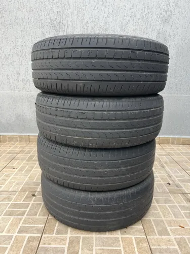 Pneu 205 60 R16
