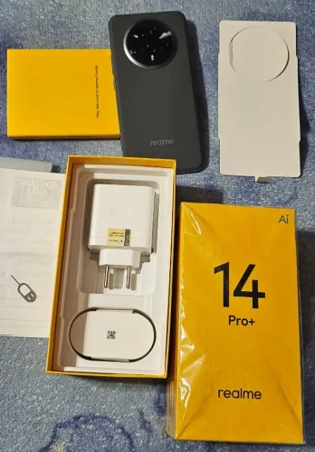 Realme 14 Pro Plus 12/256GB (Aceito Cartão sem Juros)