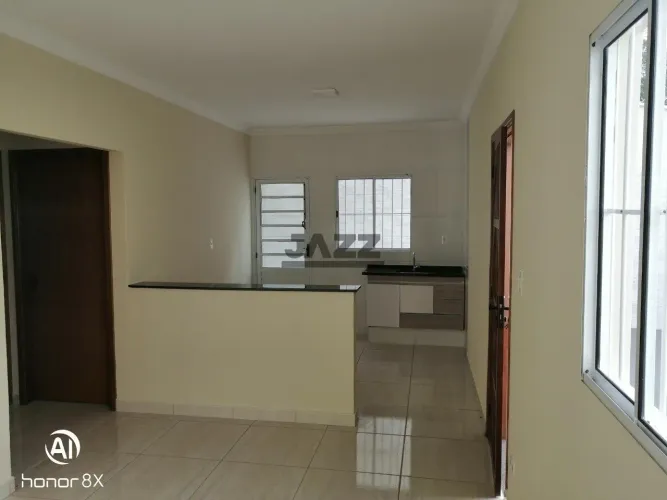 Casa à venda de 126 m², com dois quartos, um banheiro e duas vagas de garagem no bairro So