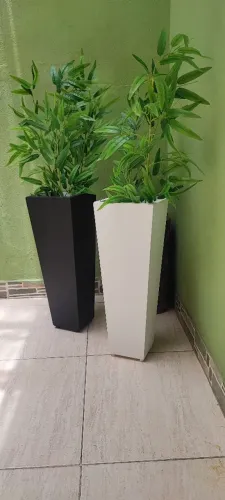 VASO DECORATIVO ALTO - DESIGN MODERNO