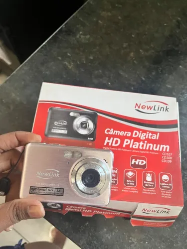 Câmera Cybershot Newlink