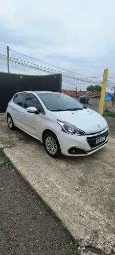Peugeot 208 Allure 1.2 Flex 12V 5P Mec. 2020