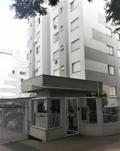 Excelente apartamento com ótima localização na Vila Marumby.