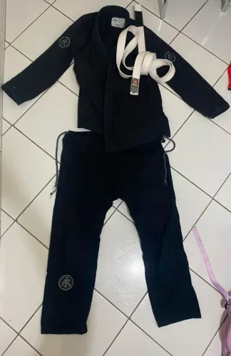 Kimono Keiko UltraLight e Faixa Branca Atama