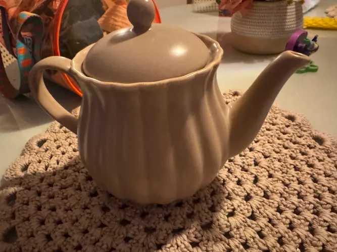 Bule de porcelana Wolf