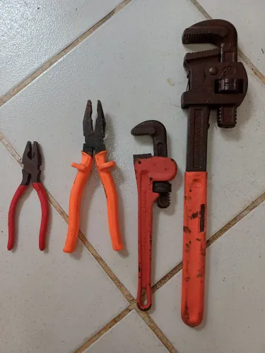 FERRAMENTAS HIDRÁULICAS e ELETRICAS.