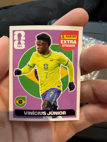 Figurinha Legend Vinicius Júnior Roxa