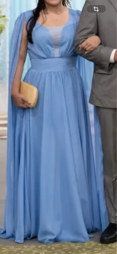 Vendo vestido de festa azul