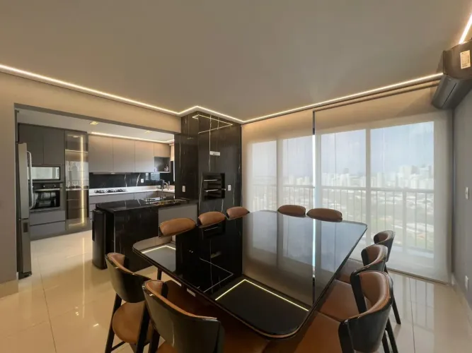 Apartamento mobiliado e decorado com churrasqueira a carvão, 3 suítes no Setor Marista