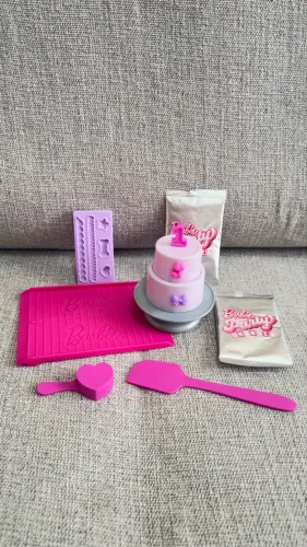 Kit bolo de aniversário Barbie ,2 pacote de massinha para decoração