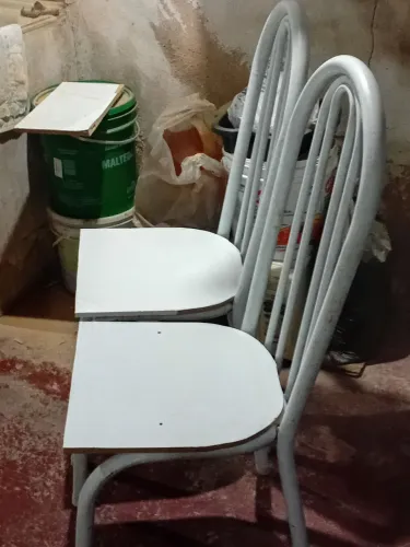Vendo 2 cadeiras