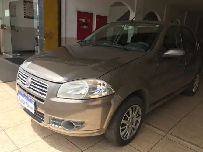 Fiat Siena EL 1.0 2º dona. 2010/2011