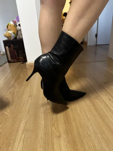 Bota de couro Arezzo