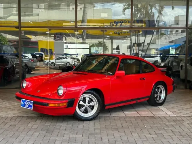 Porsche 911 Carrera Coupe 1975