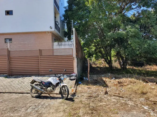 Terreno a Venda Agua Fria Pertinho da Unipê 15x30 totalizando 450m²